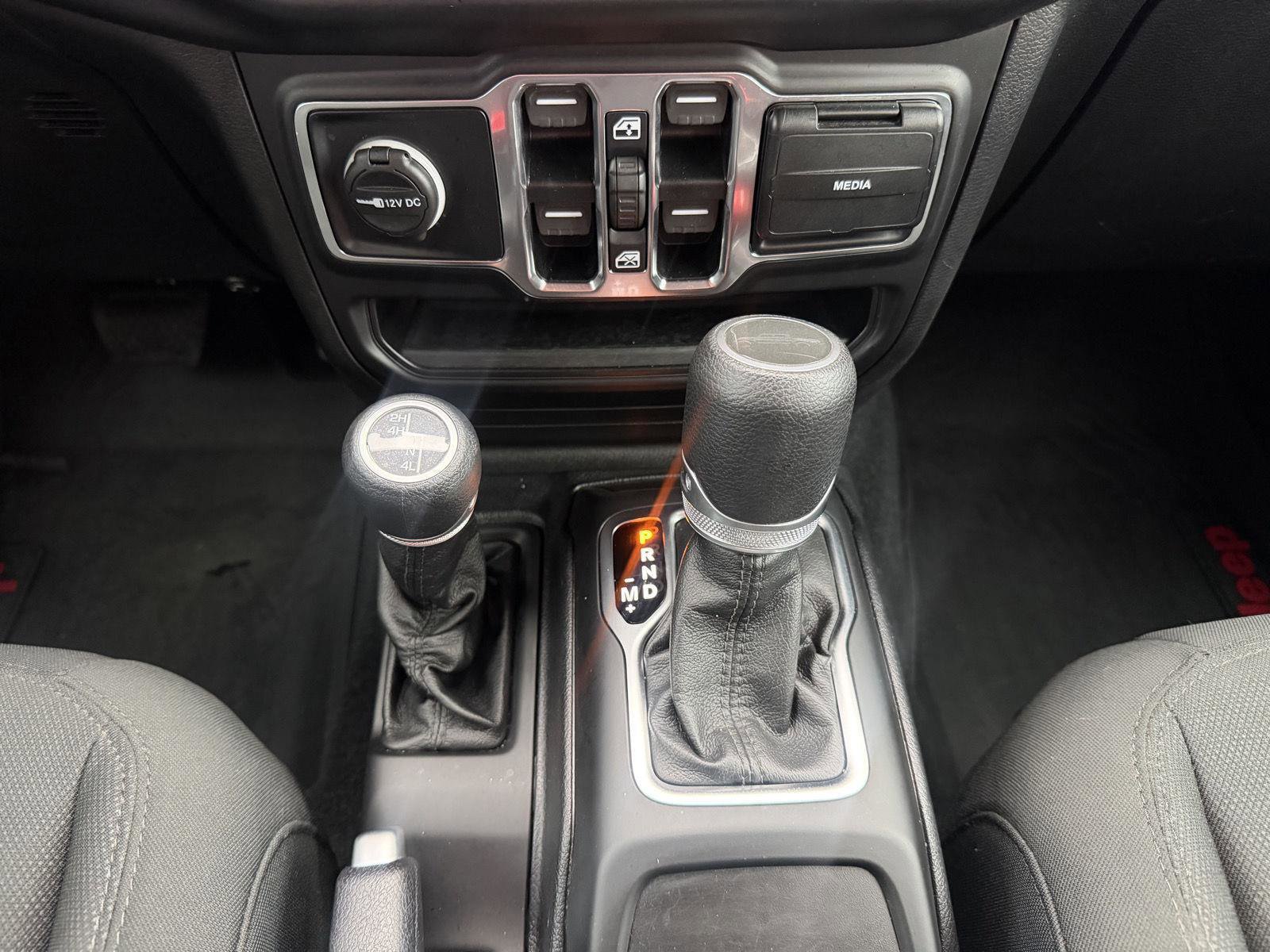 Used 2020 Jeep Gladiator Sport w/ Quick Order Package 24S image 29