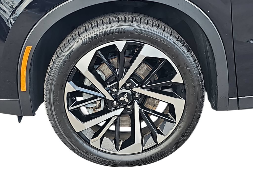 Used 2024 Mitsubishi Outlander 4WD Plug-In Hybrid image 30