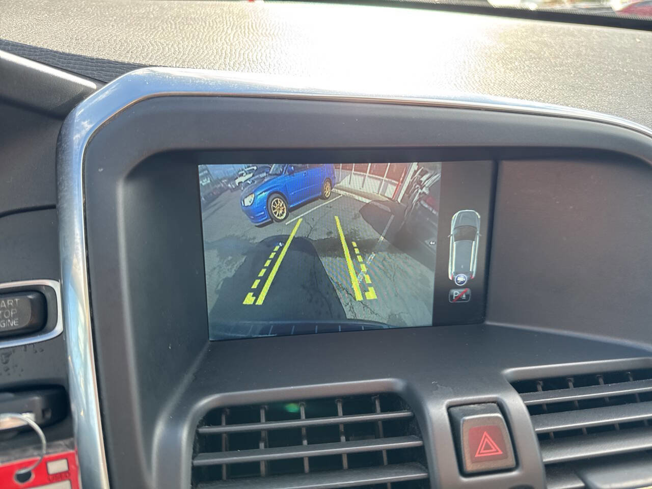 Used 2017 Volvo XC60 T5 Dynamic w/ Preferred Option Package image 40