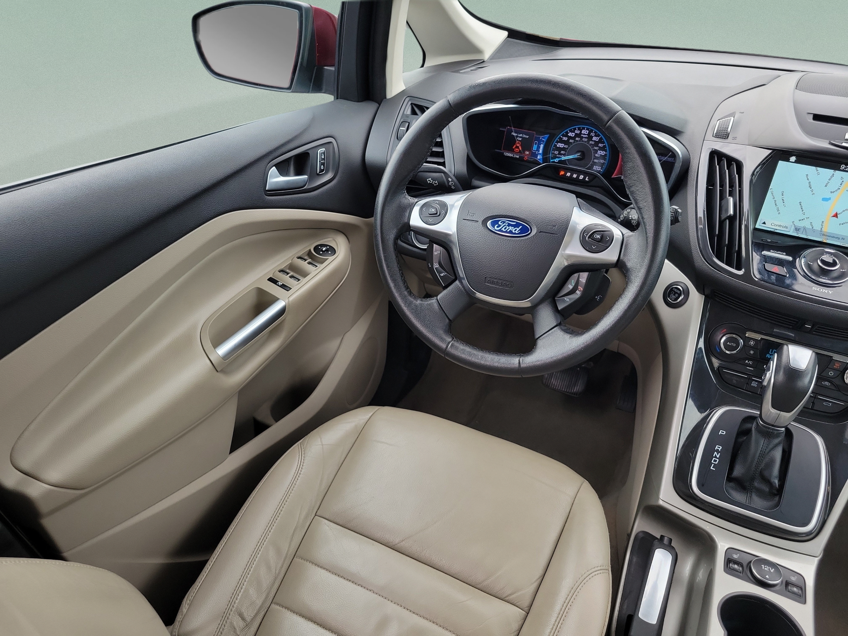 Used 2016 Ford C-MAX SEL w/ Equipment Group 302A FWD image 16