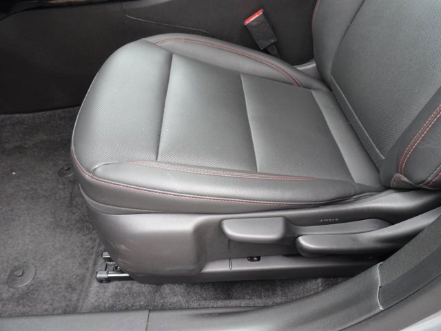 Certified 2024 Chevrolet Trax RS w/ Sunroof Package image 6