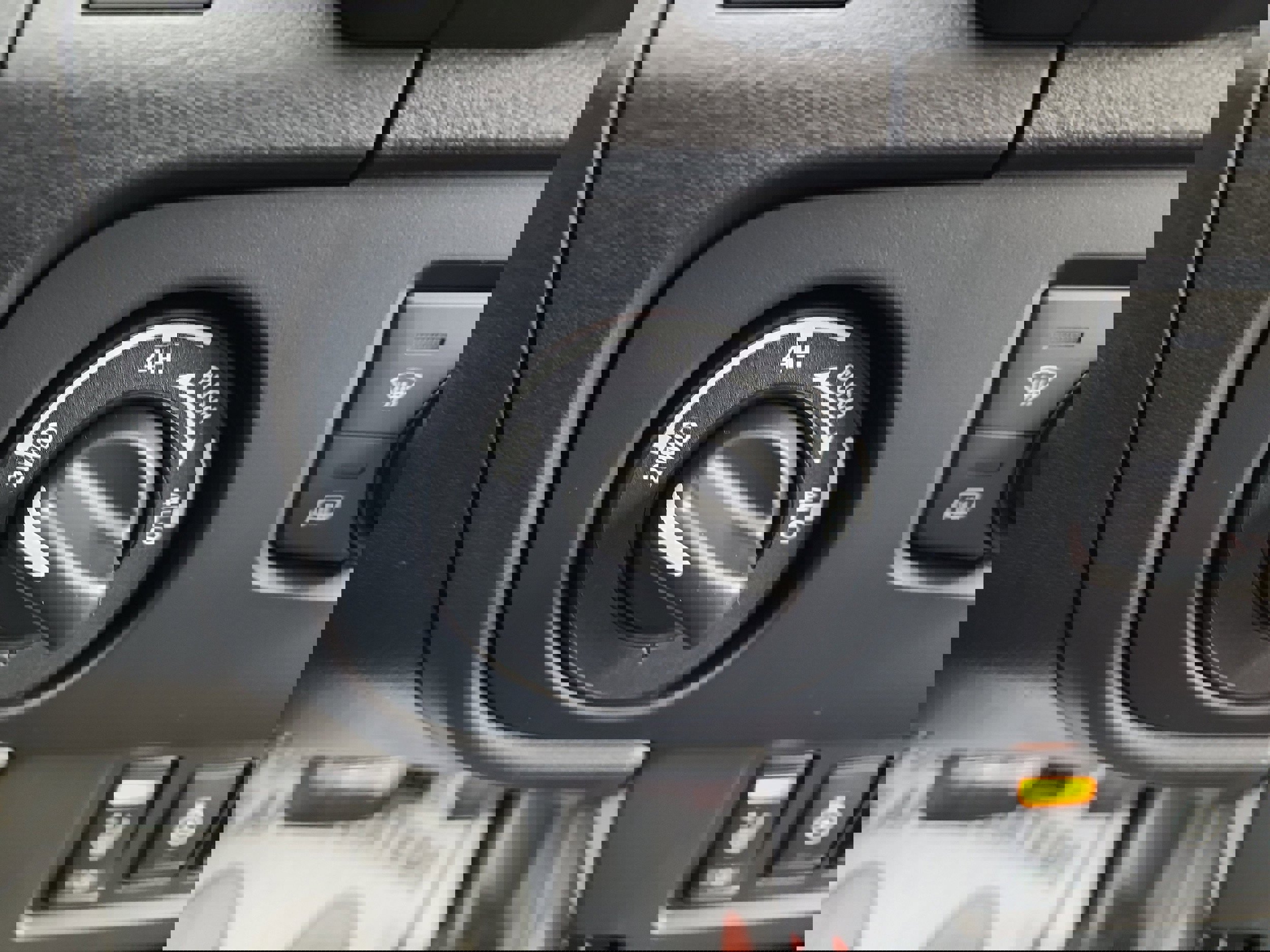 New 2026 Nissan Frontier PRO-4X image 16