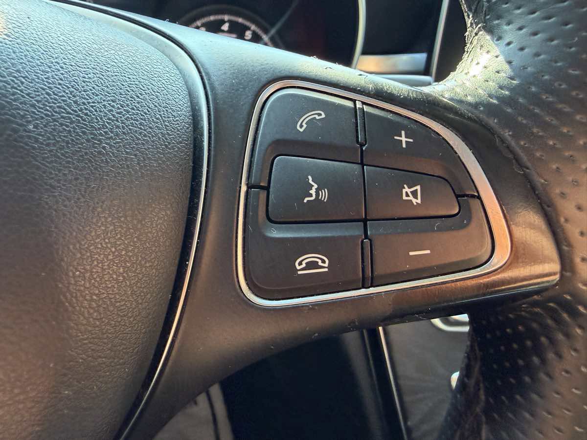 Used 2016 Mercedes-Benz C 300 Sedan w/ Multimedia Package image 31