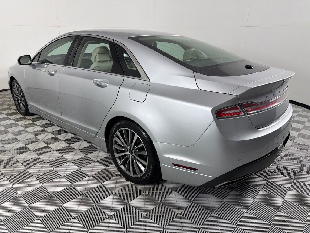 Used 2018 Lincoln MKZ Select w/ Select Plus Package image 5