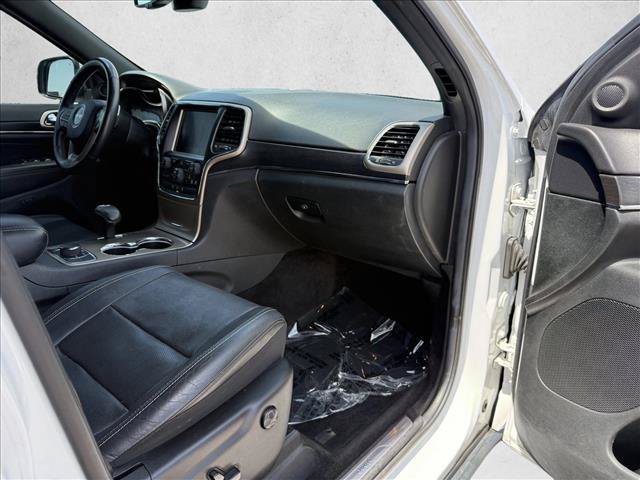 Used 2014 Jeep Grand Cherokee Limited w/ Luxury Group II AWD/4WD image 12