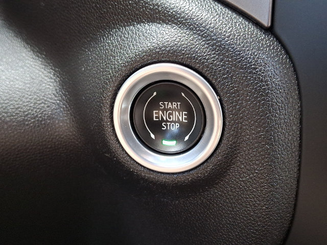 Certified 2023 Chevrolet Silverado 1500 Custom AWD/4WD image 22