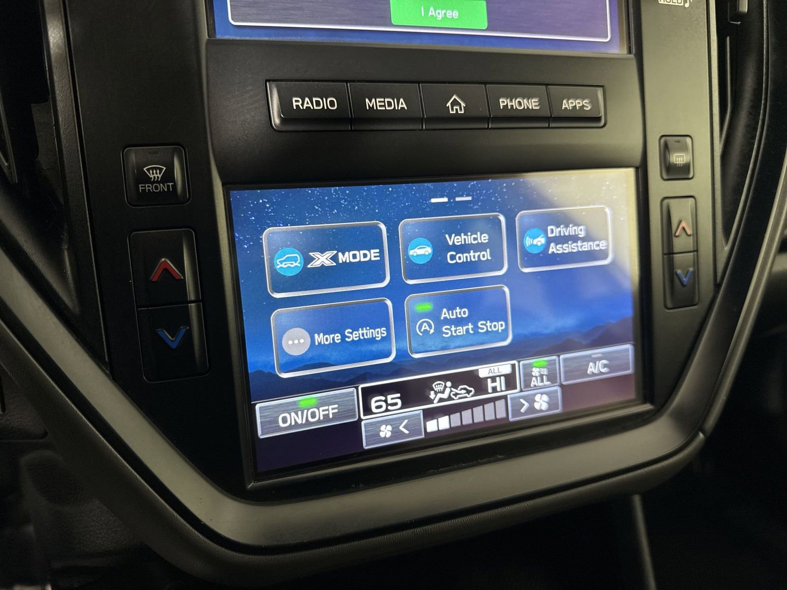 Used 2024 Subaru Crosstrek 2.0i AWD/4WD image 9