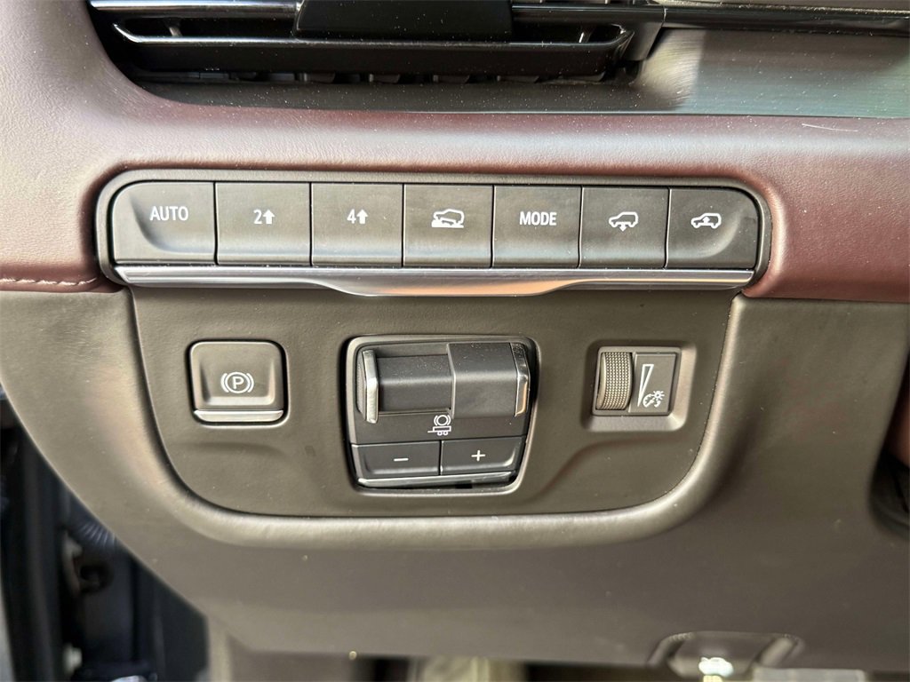 Used 2023 Cadillac Escalade Sport Platinum image 32