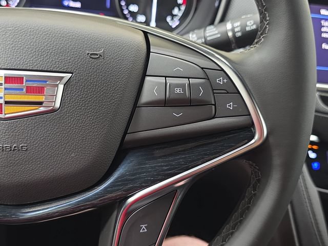 New 2026 Cadillac XT5 Premium Luxury w/ LPO, ONYX Package AWD/4WD image 14
