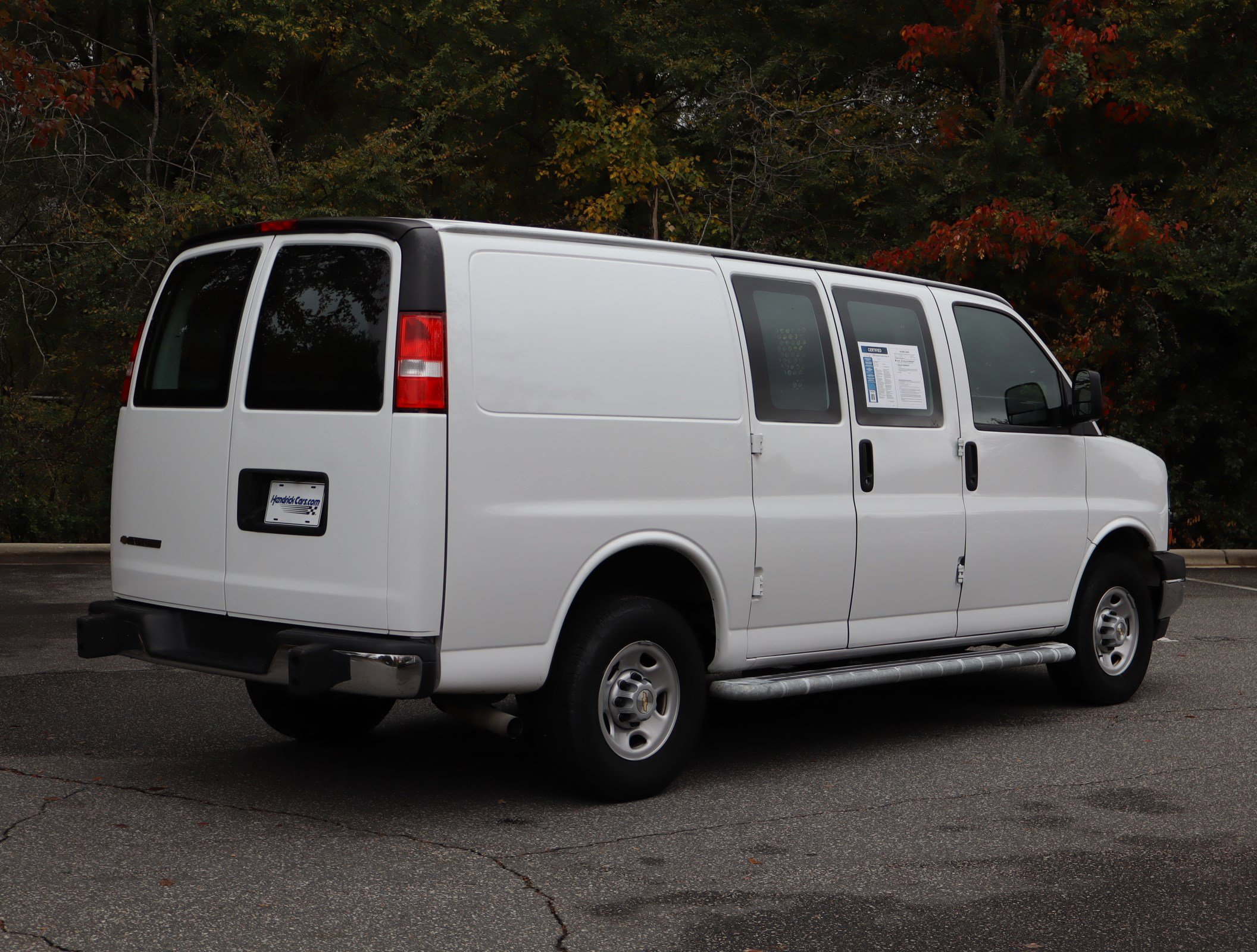 Used 2024 Chevrolet Express 2500 w/ Driver Convenience Package image 9
