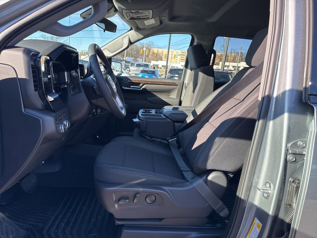 New 2026 GMC Sierra 1500 Elevation image 19
