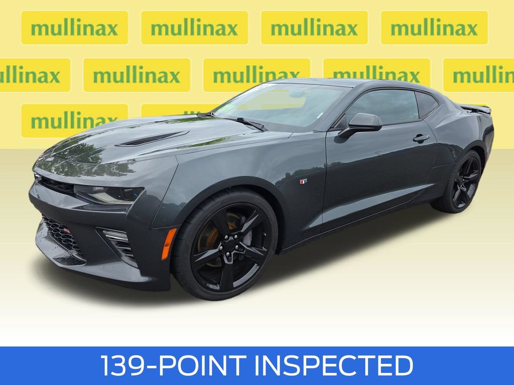 Used 2018 Chevrolet Camaro SS RWD image 15