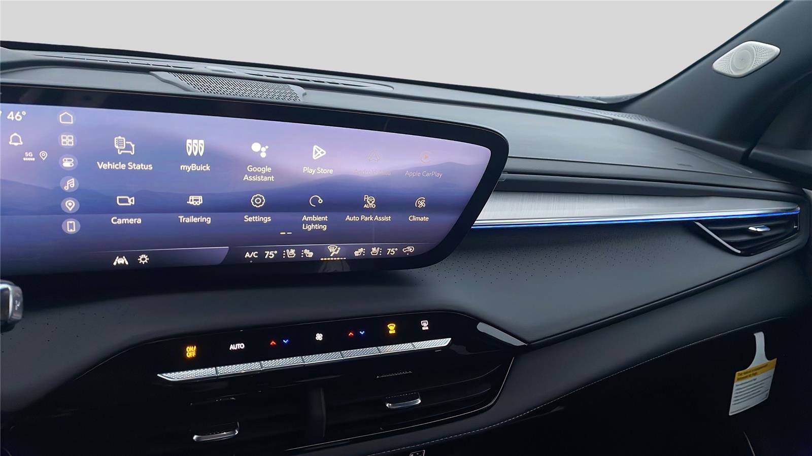 New 2026 Buick Enclave Avenir w/ Super Cruise Package image 9