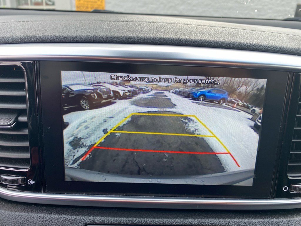 Used 2020 Kia Sportage EX image 16