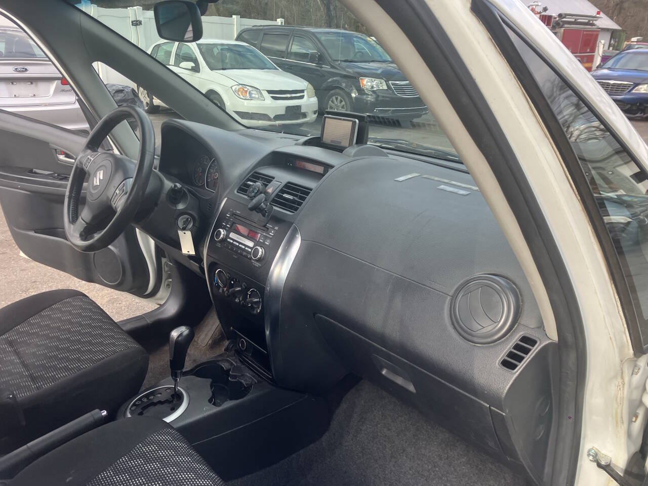 Used 2009 Suzuki SX4 AWD Hatchback image 20