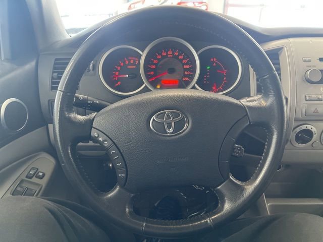 Used 2008 Toyota Tacoma PreRunner image 31