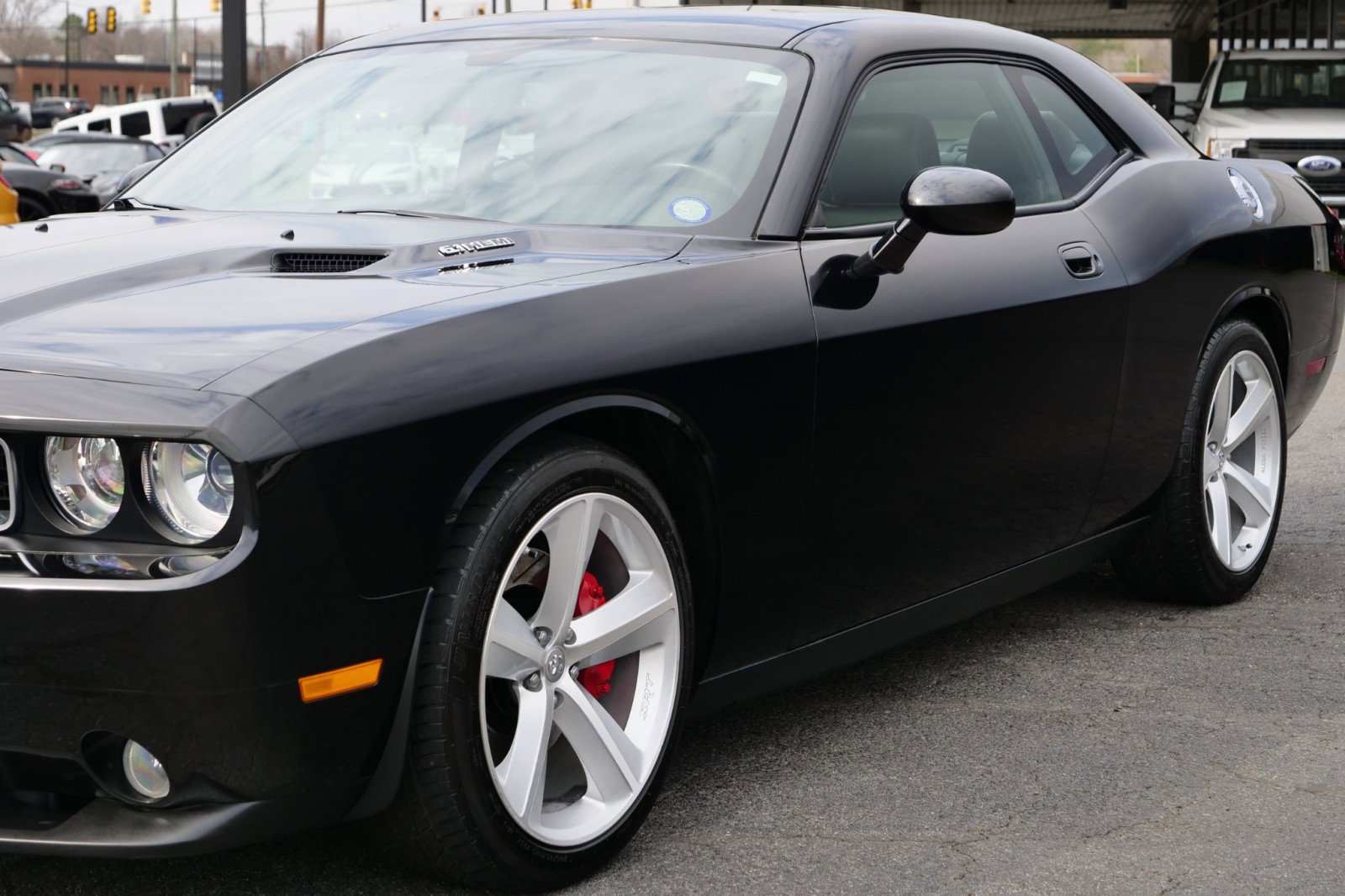 Used 2009 Dodge Challenger SRT8 w/ SRT Option Group II image 28