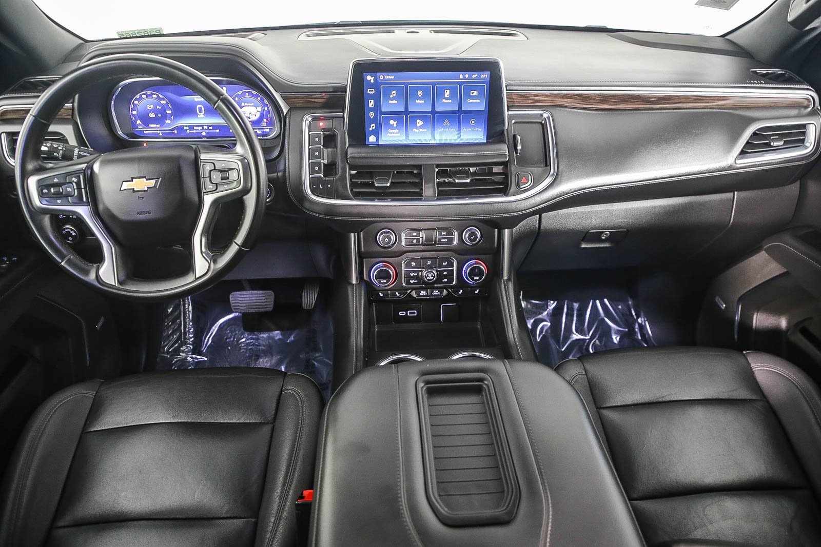 Used 2023 Chevrolet Suburban LT image 11