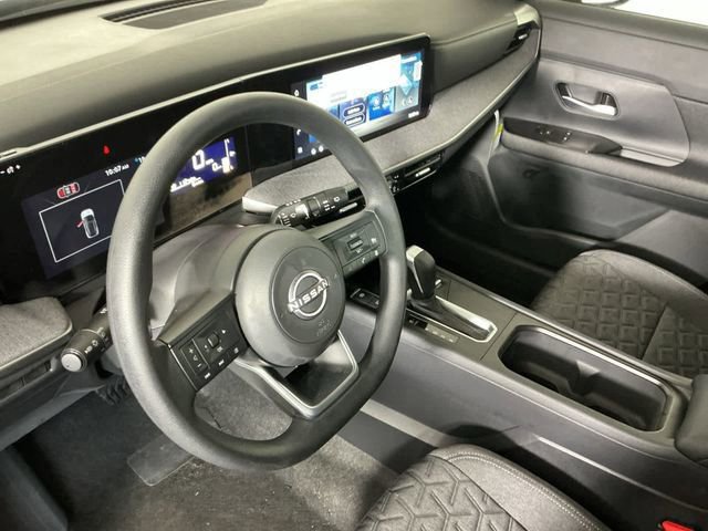 New 2026 Nissan Kicks SV w/ Cold Weather Package AWD/4WD image 9