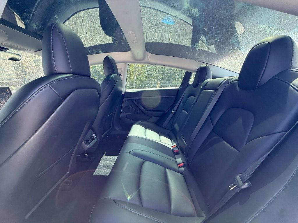 Used 2021 Tesla Model 3 Performance image 13