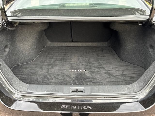 Used 2025 Nissan Sentra SV w/ All-Weather Package FWD image 10