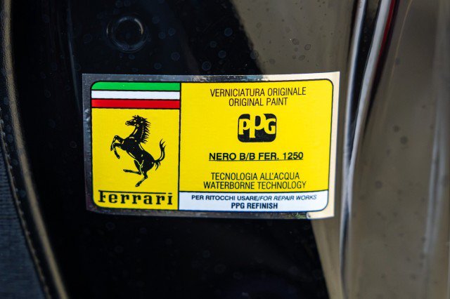 Used 2015 Ferrari F12 Berlinetta RWD image 60