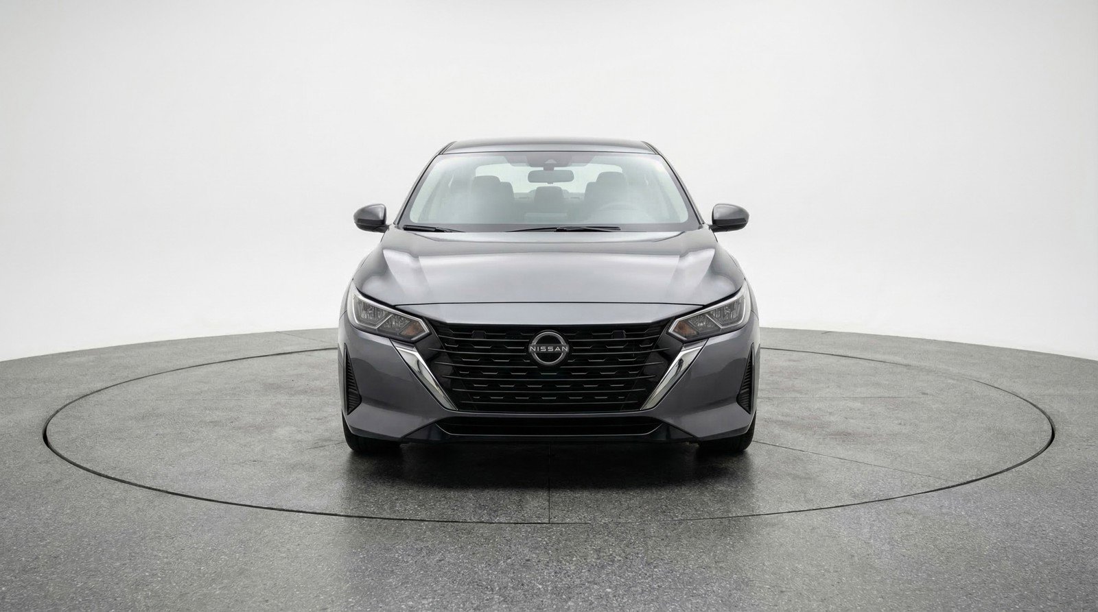 Used 2025 Nissan Sentra SV image 2