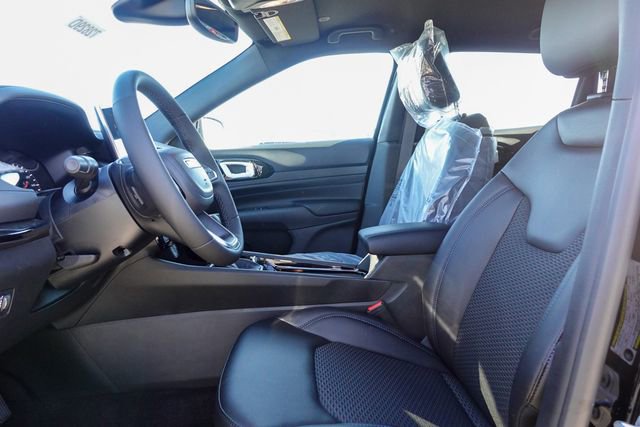 New 2026 Jeep Compass Latitude w/ Quick Order Package 29K image 12