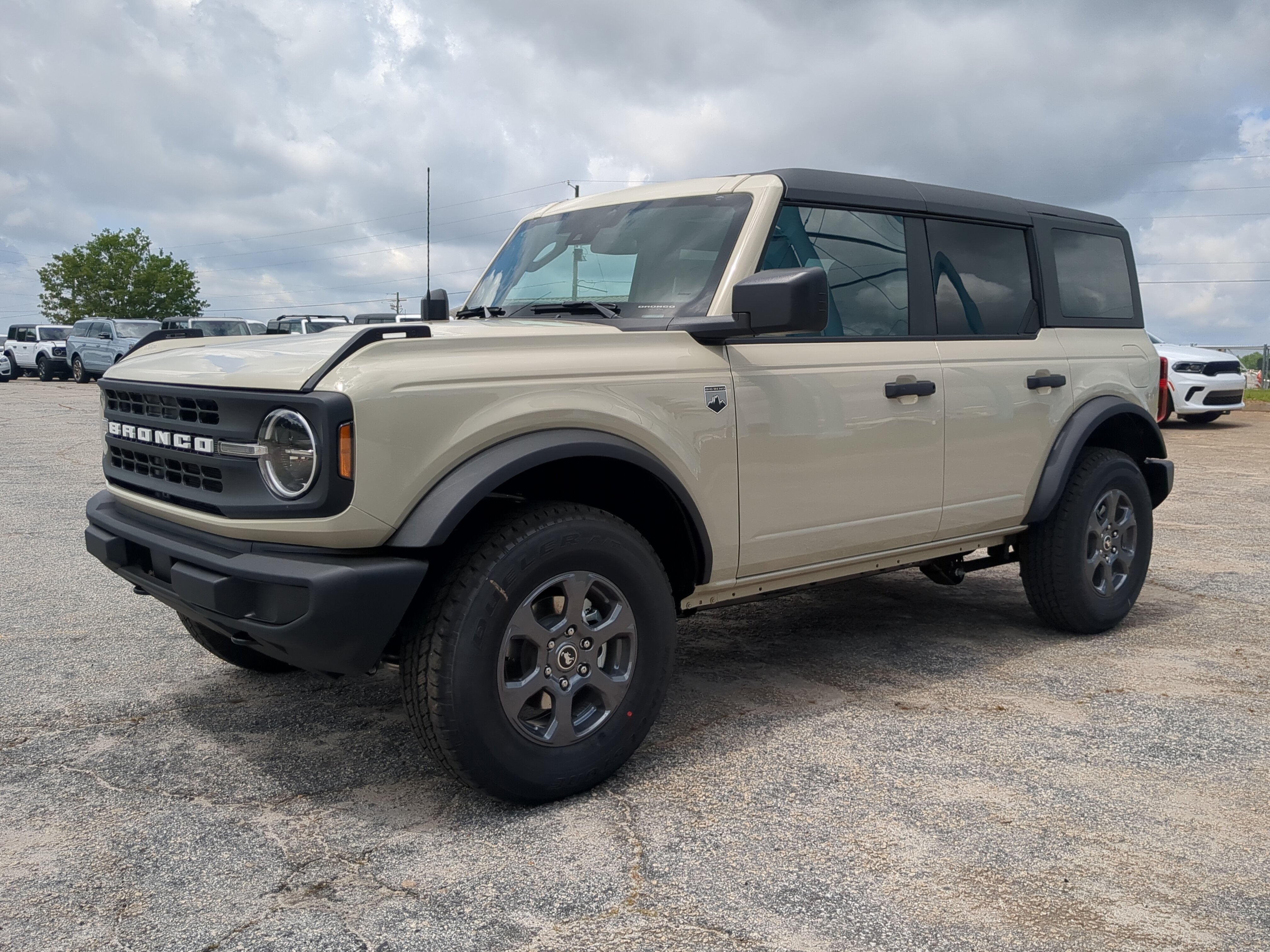 New 2026 Ford Bronco Big Bend AWD/4WD image 6
