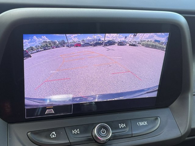 Used 2022 Chevrolet Camaro LT w/ Technology Package RWD image 17