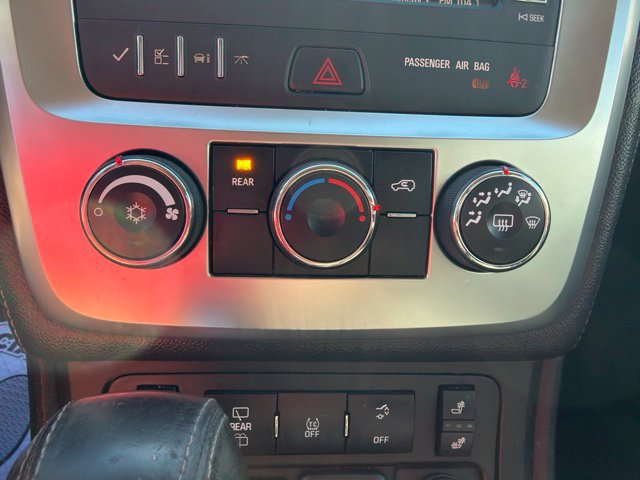 Used 2016 GMC Acadia SLE FWD image 19