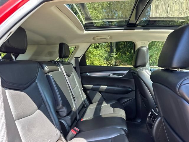 Used 2017 Cadillac XT5 Luxury AWD/4WD image 20