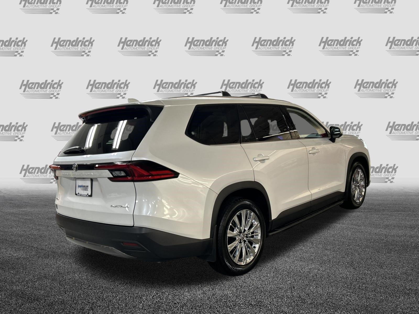 Used 2025 Toyota Grand Highlander AWD image 14