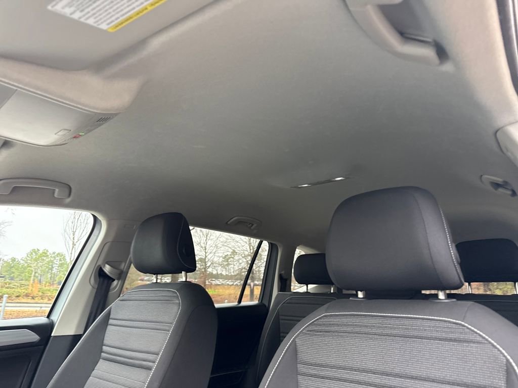 Used 2024 Volkswagen Tiguan S image 25