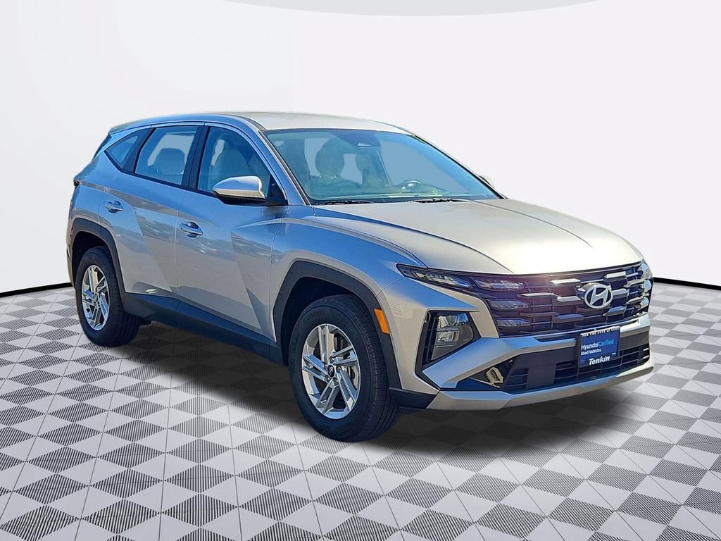 Used 2025 Hyundai Tucson SE AWD/4WD image 8