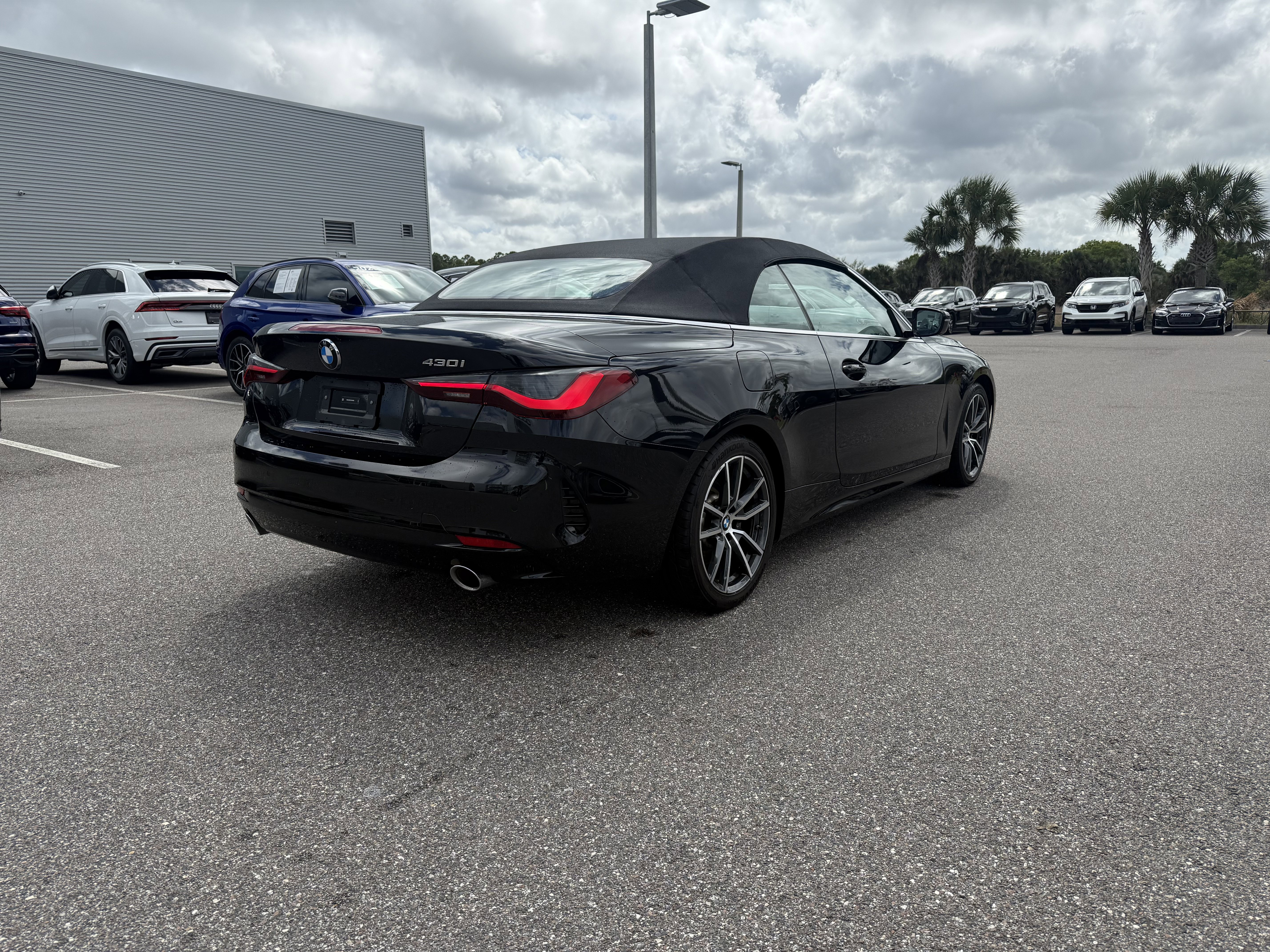 Used 2025 BMW 430i Convertible image 5