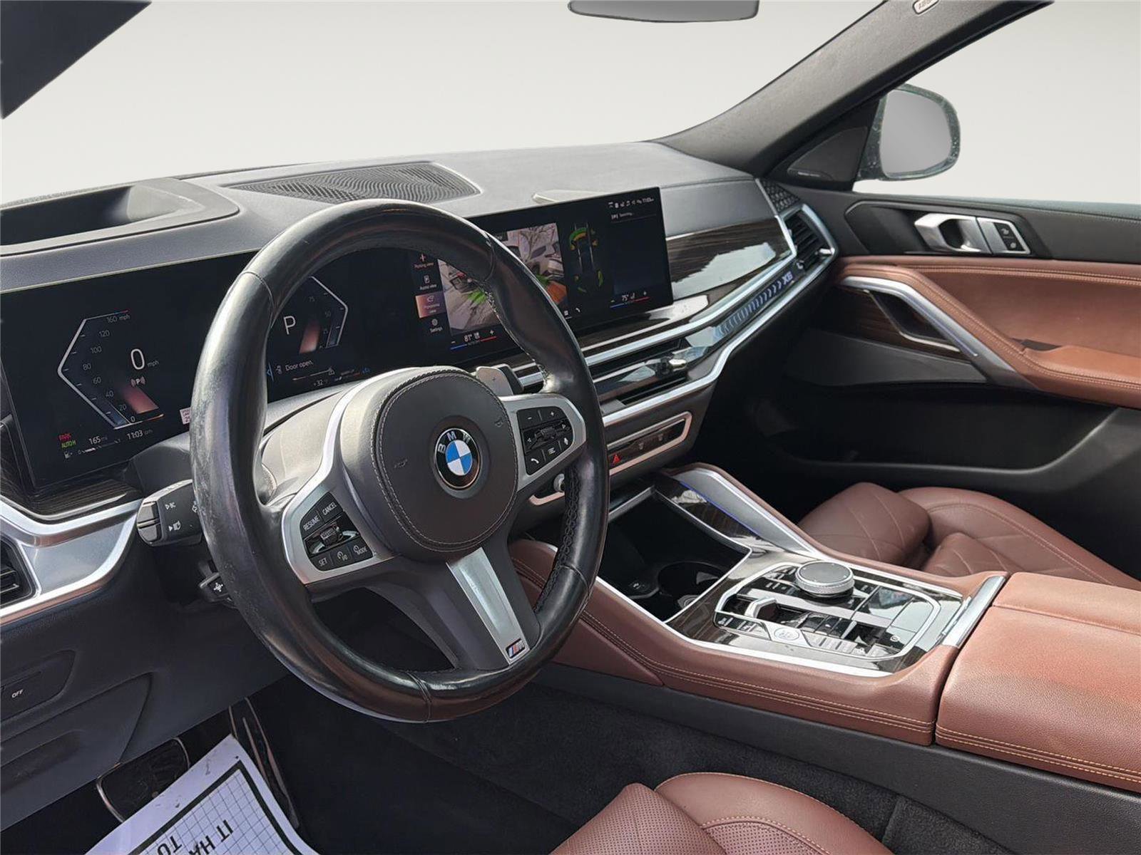 Used 2024 BMW X6 xDrive40i w/ Premium Package image 9