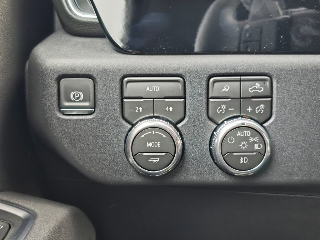 New 2026 GMC Sierra 1500 Elevation w/ Elevation Premium Package AWD/4WD image 18