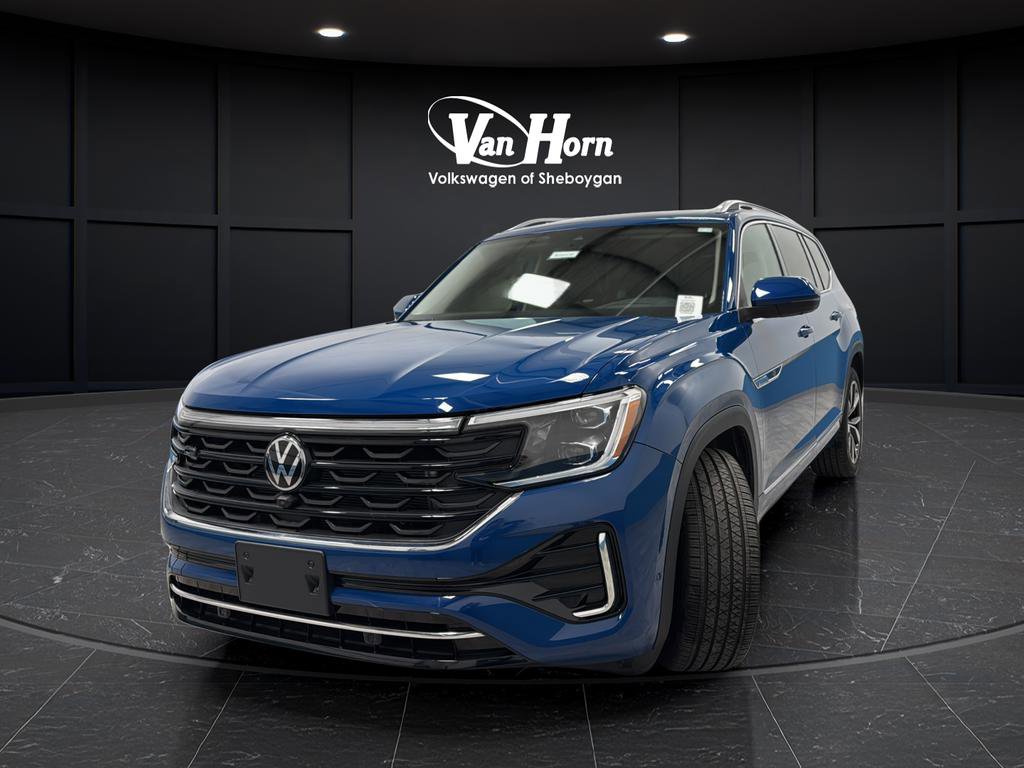 Used 2025 Volkswagen Atlas SEL Premium R-Line image 2