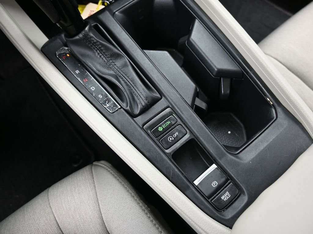 Certified 2023 Honda Accord EX image 29