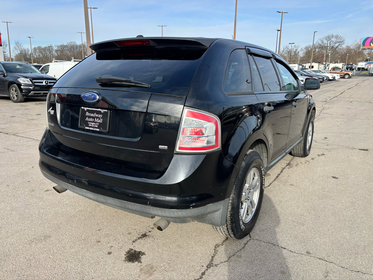 Used 2007 Ford Edge SE image 3