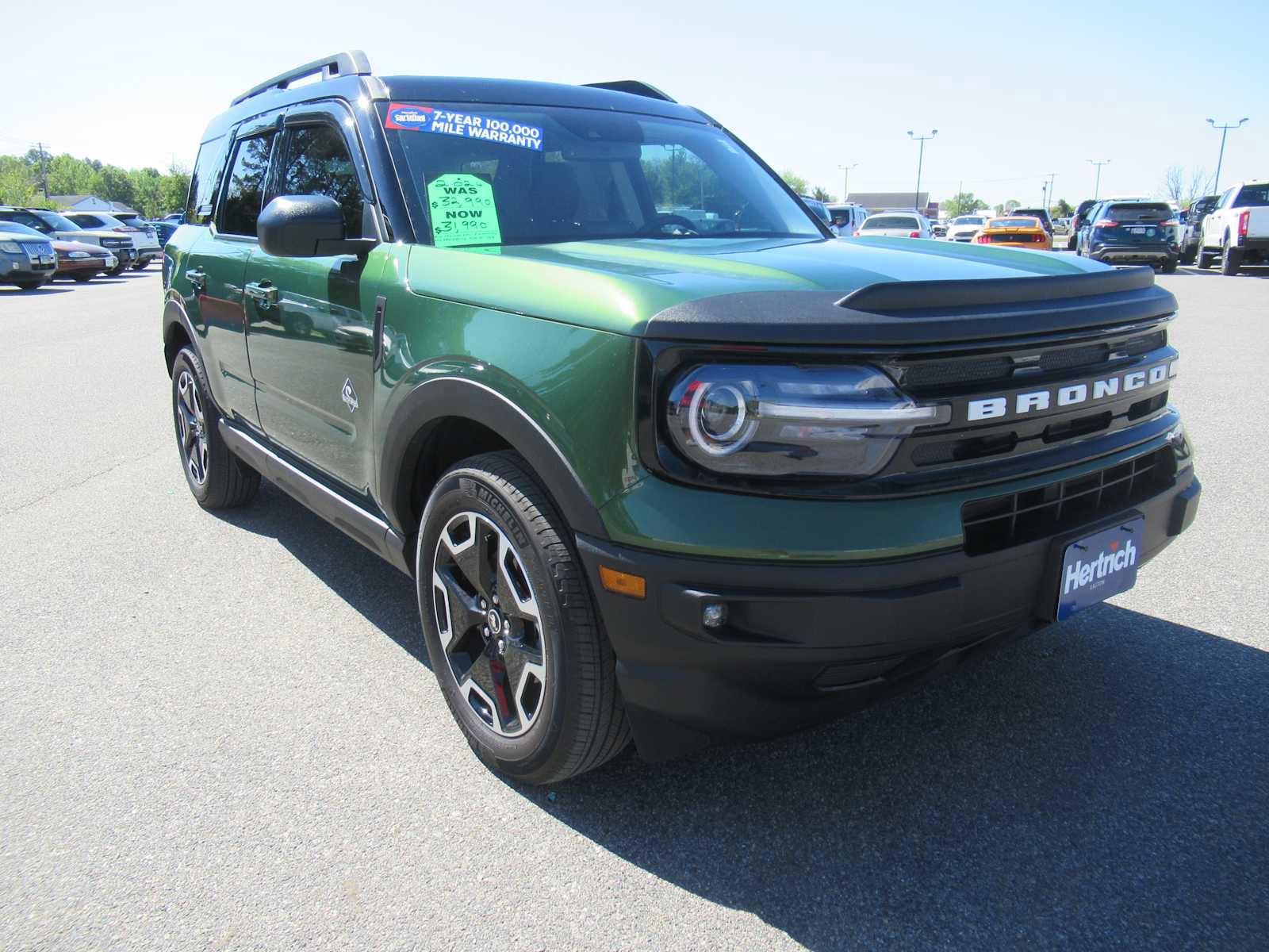 Used 2024 Ford Bronco Sport Outer Banks w/ Tech Package image 3
