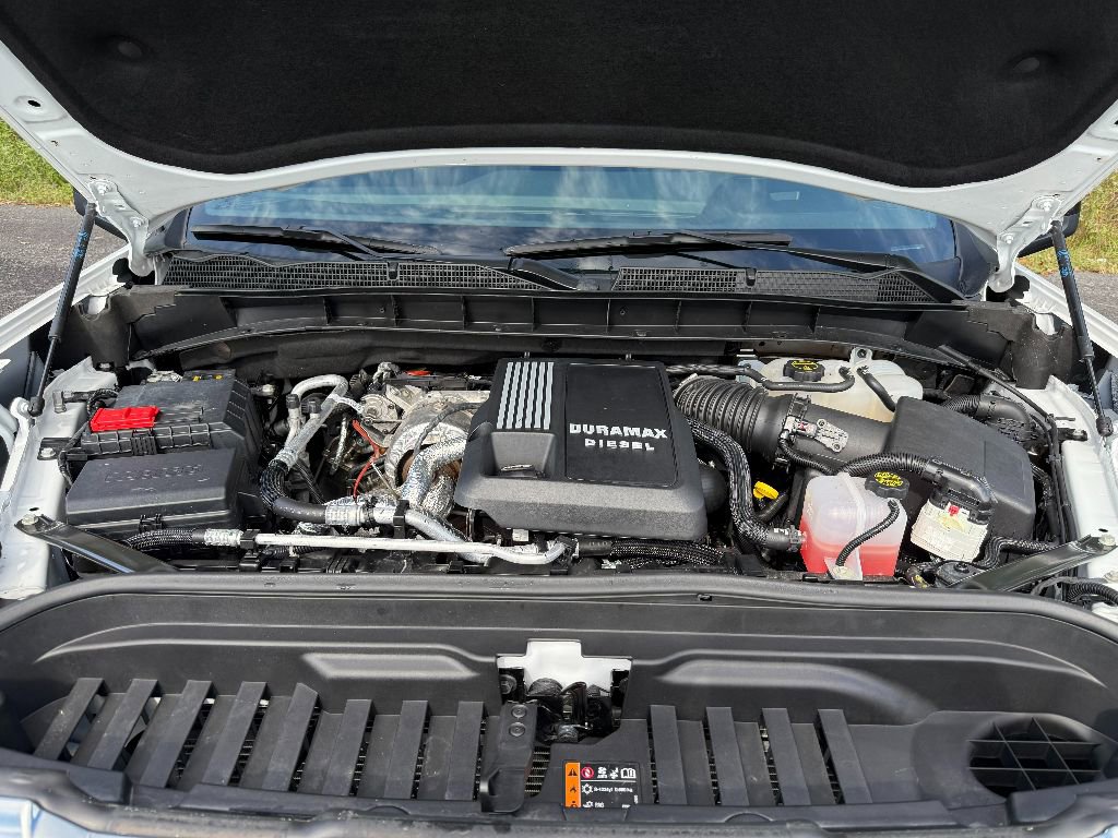 Used 2024 GMC Sierra 1500 AT4 w/ AT4 Premium Package image 18