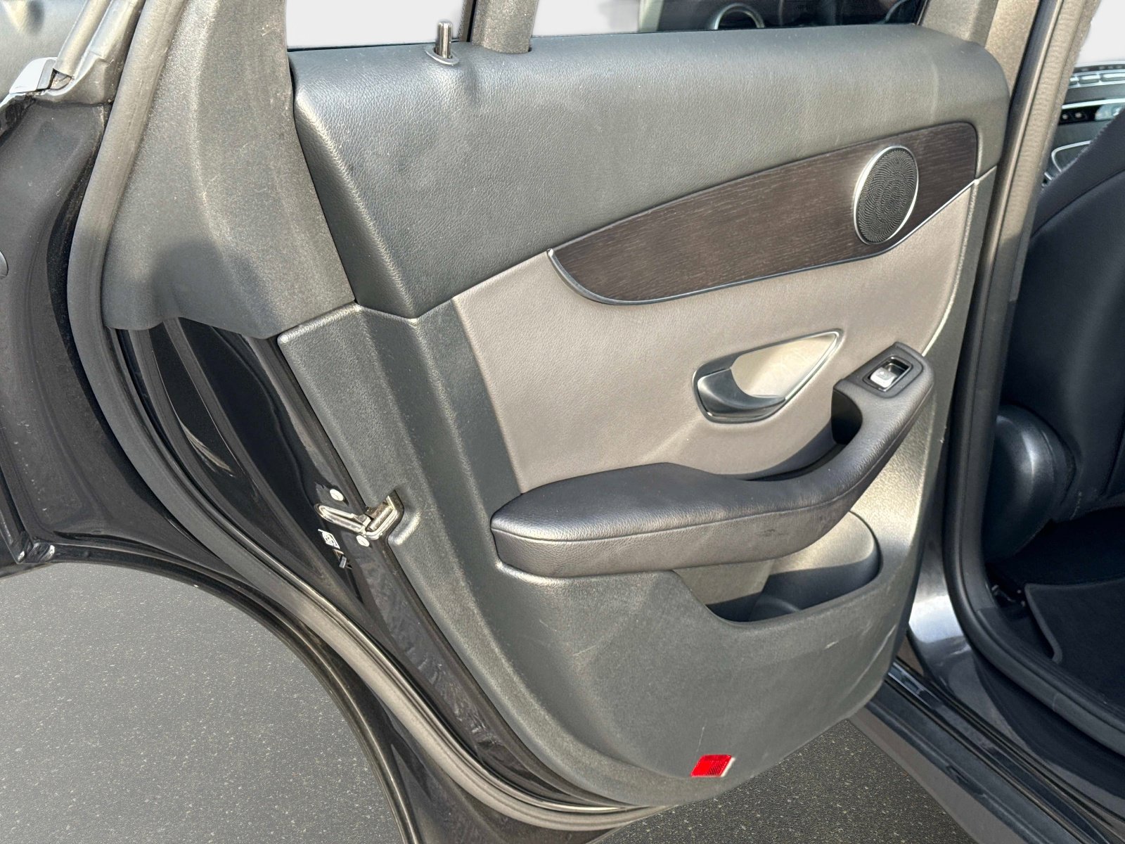 Used 2021 Mercedes-Benz GLC 300 4MATIC image 14