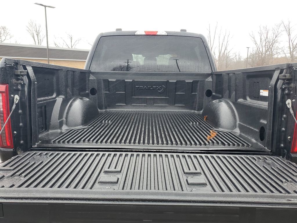 Used 2024 Ford F150 XLT w/ Mobile Office Package image 7