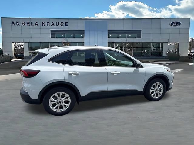 New 2026 Ford Escape Active w/ Tech Pack #1 FWD image 9