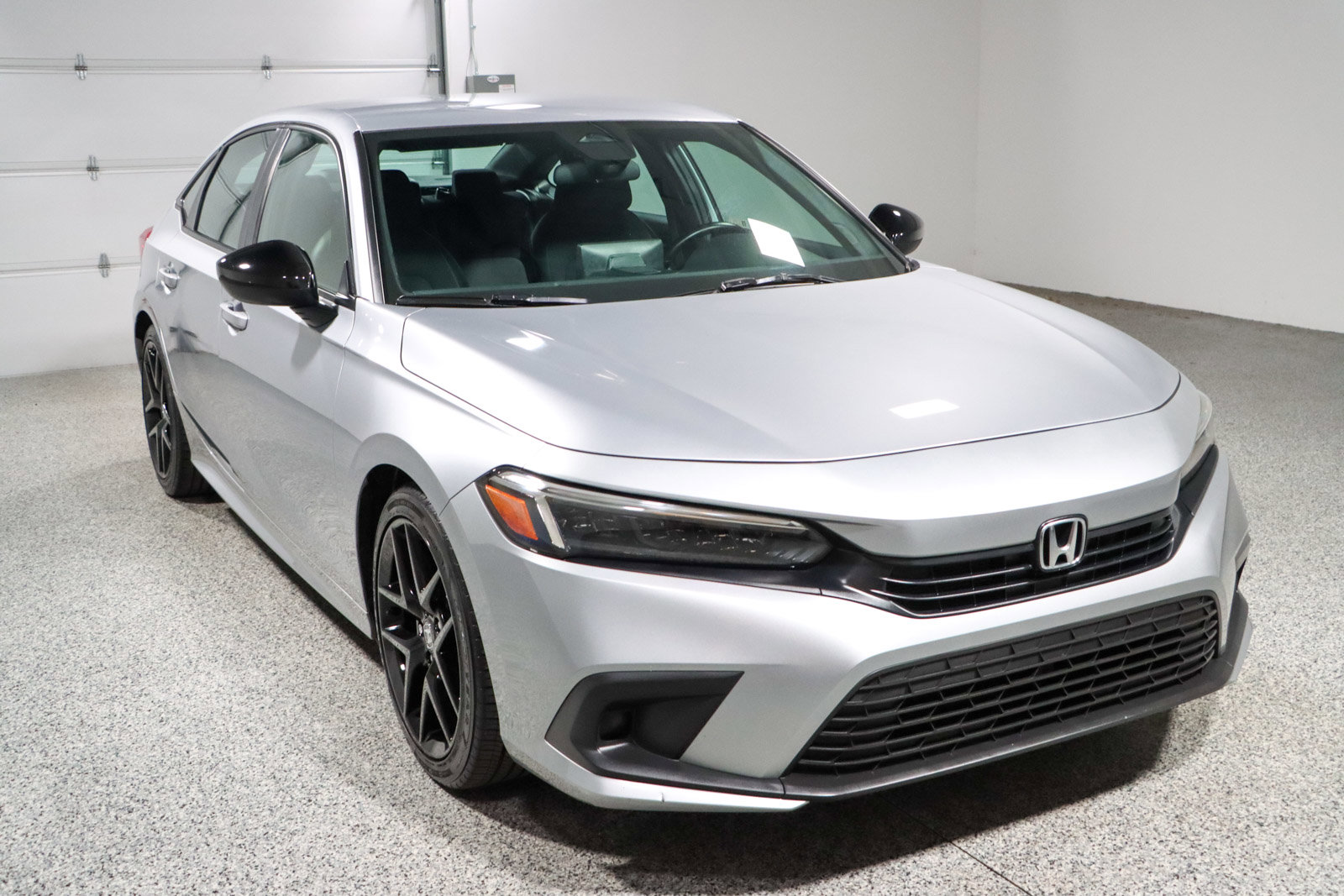 Used 2023 Honda Civic Sport image 5