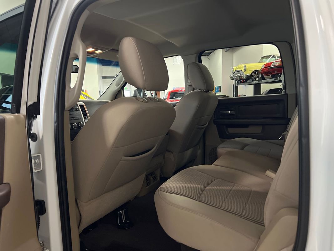 Used 2010 Dodge Ram 2500 Truck SLT w/ Big Horn Regional Pkg image 98