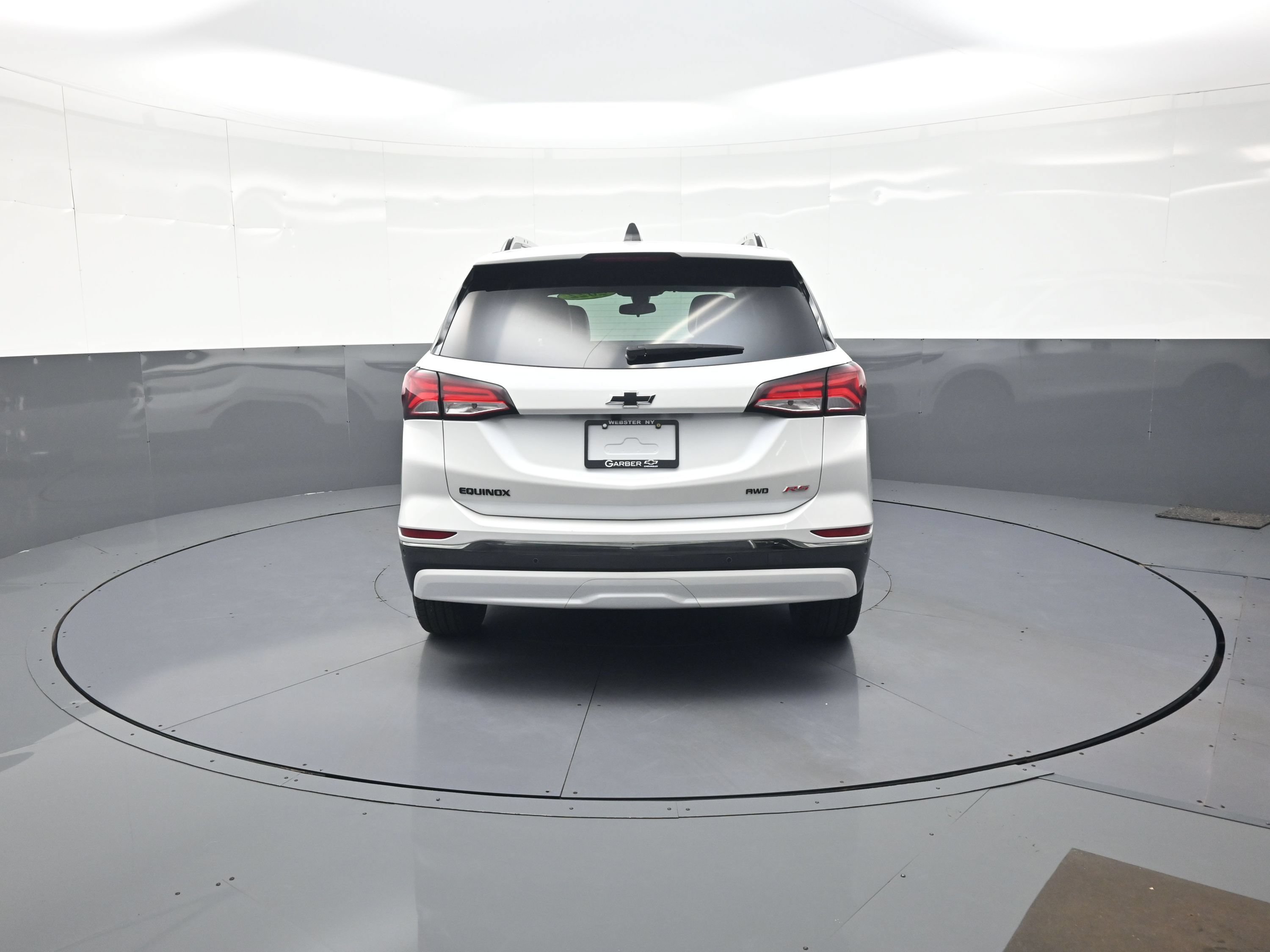 Used 2022 Chevrolet Equinox RS AWD/4WD image 4