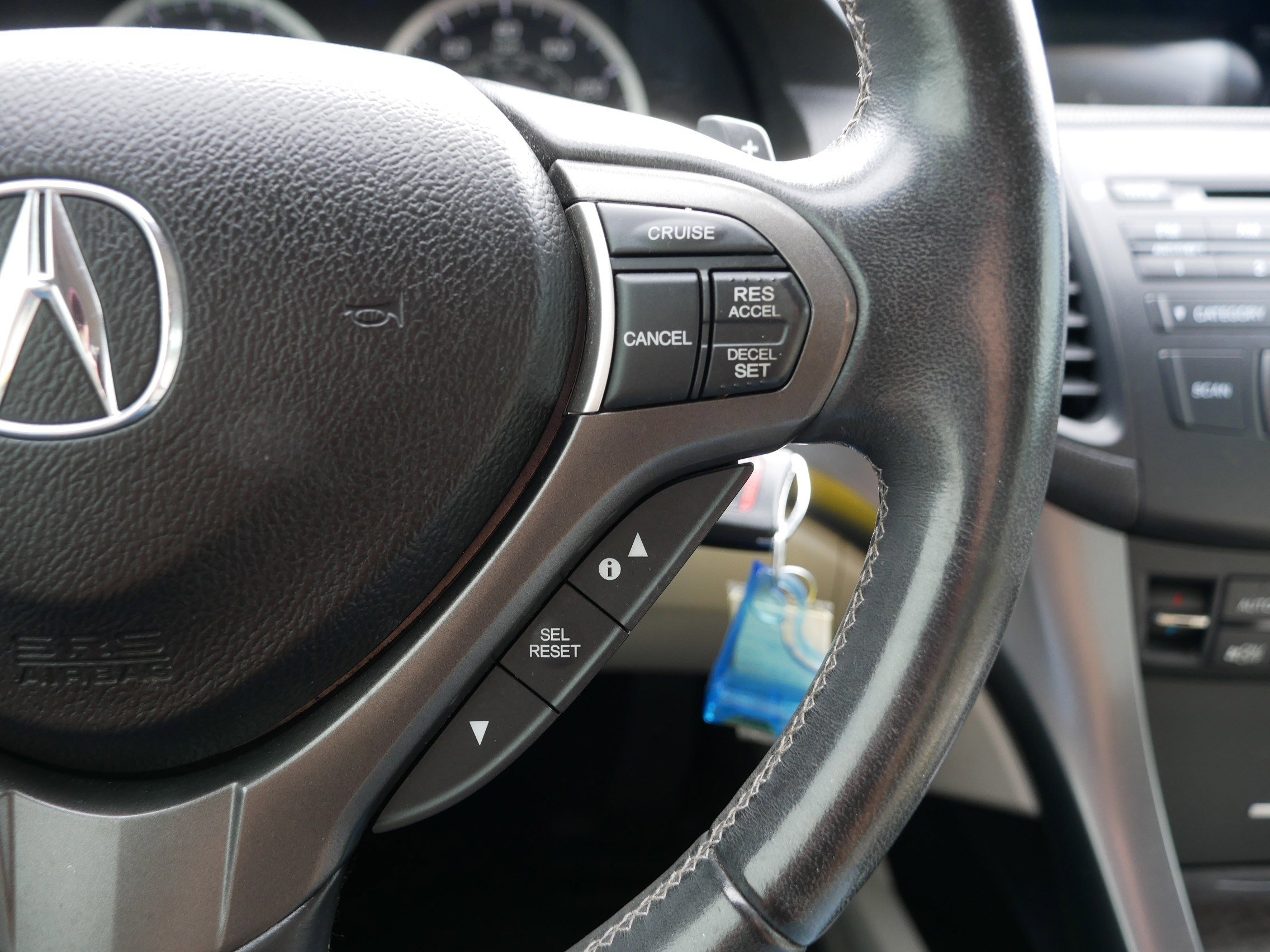 Used 2014 Acura TSX Sedan image 29